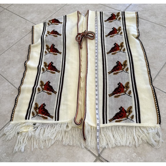 Vtg 70s Knit Red Bird Poncho Nuthatch Cream Fringe Cape Southwestern Boho OS - Picture 6 of 7